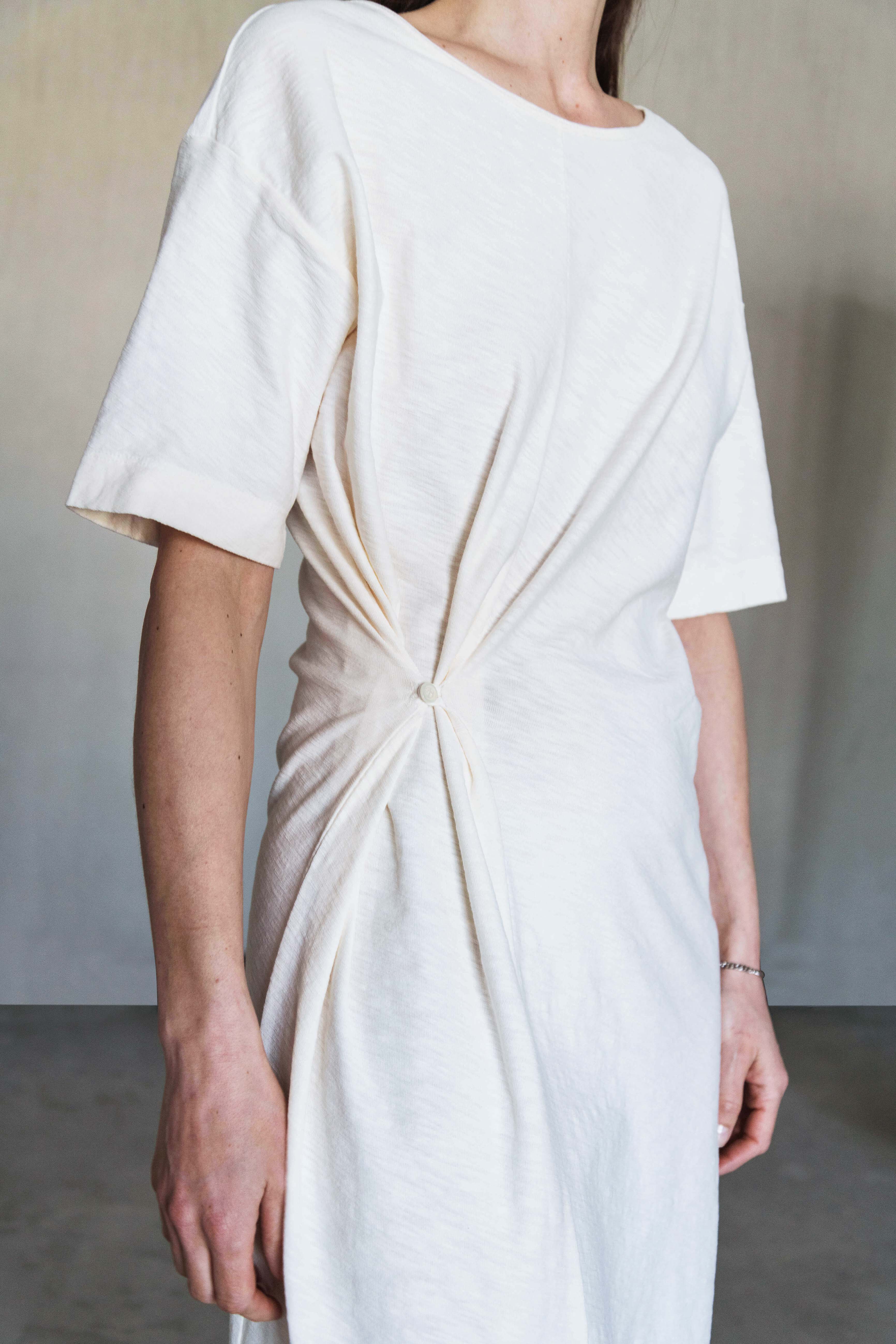 CLEE DRESS MILK - HUMANOID