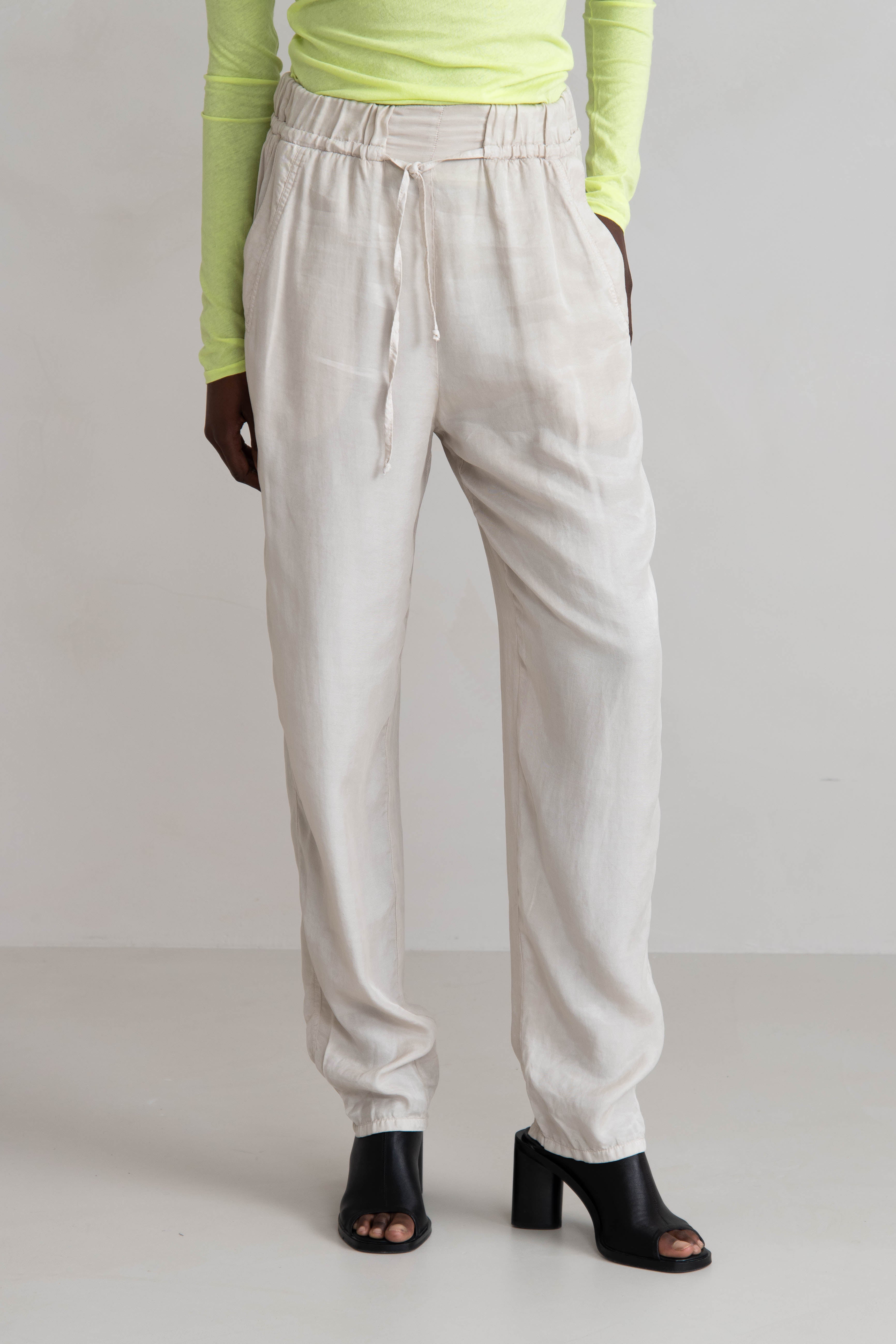 LENI HOSE COCONUT