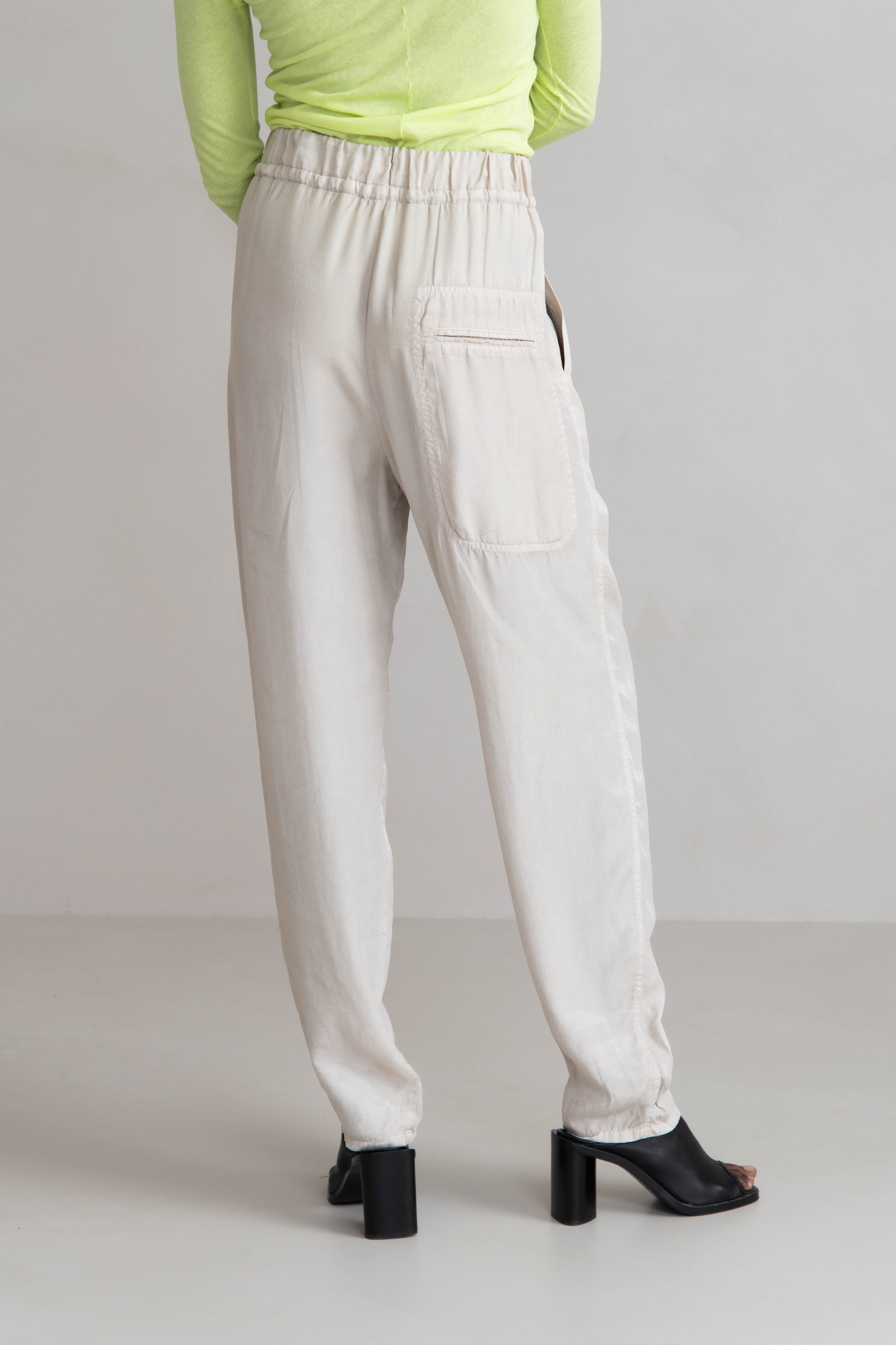 LENI HOSE COCONUT
