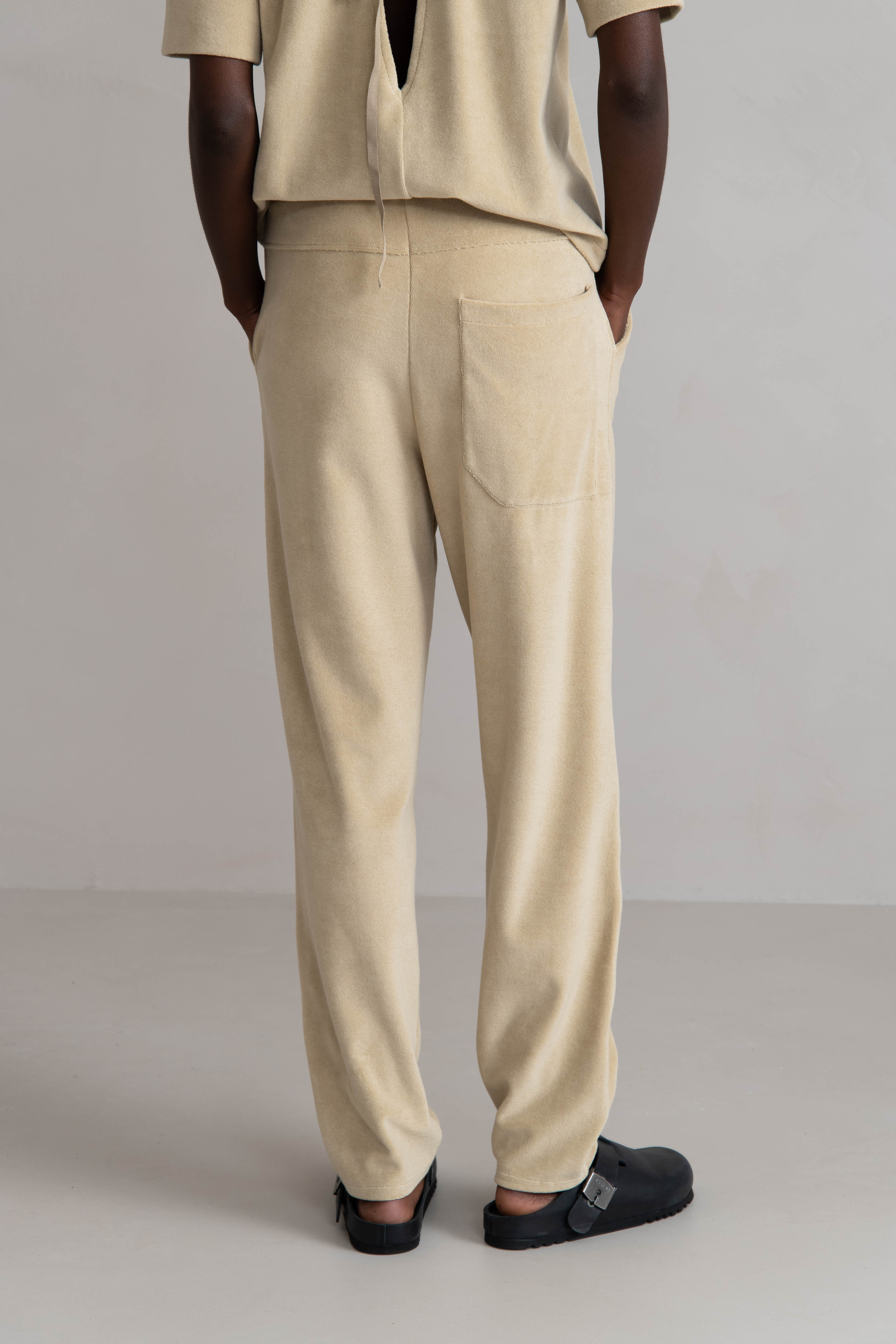 TADA BROEK COCONUT