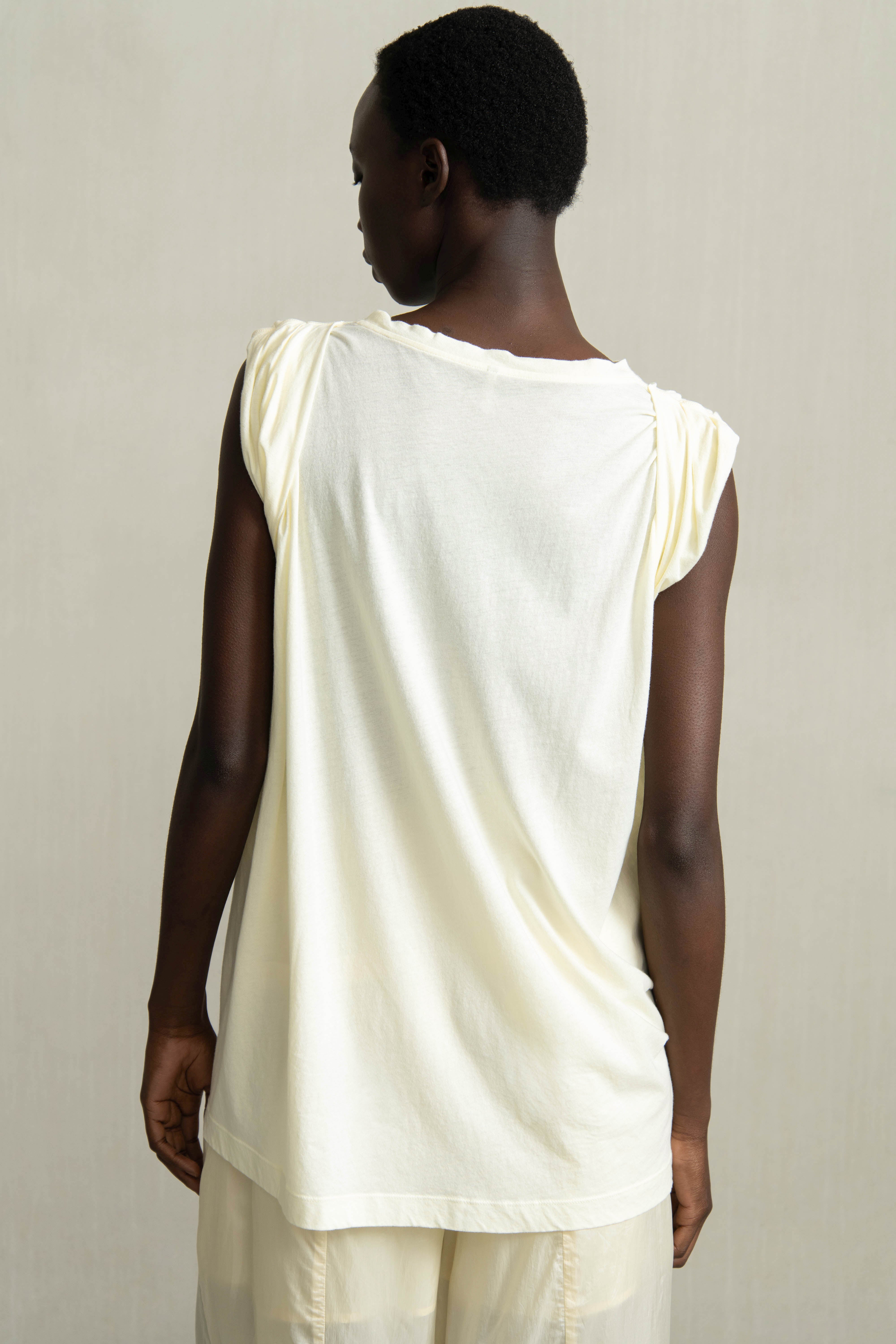 BARA TEE LIGHT YELLOW