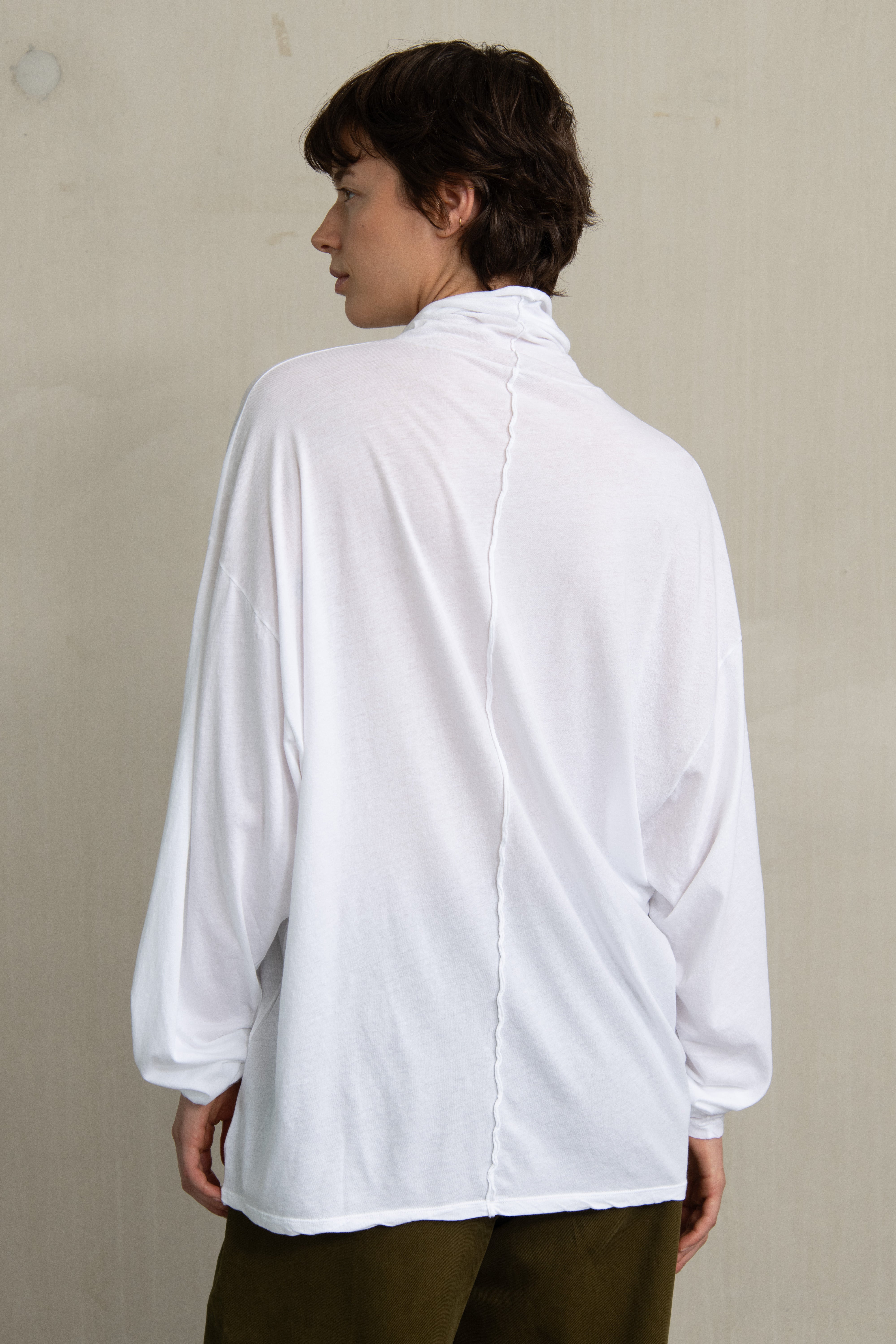 BEATRIX TEE WHITE