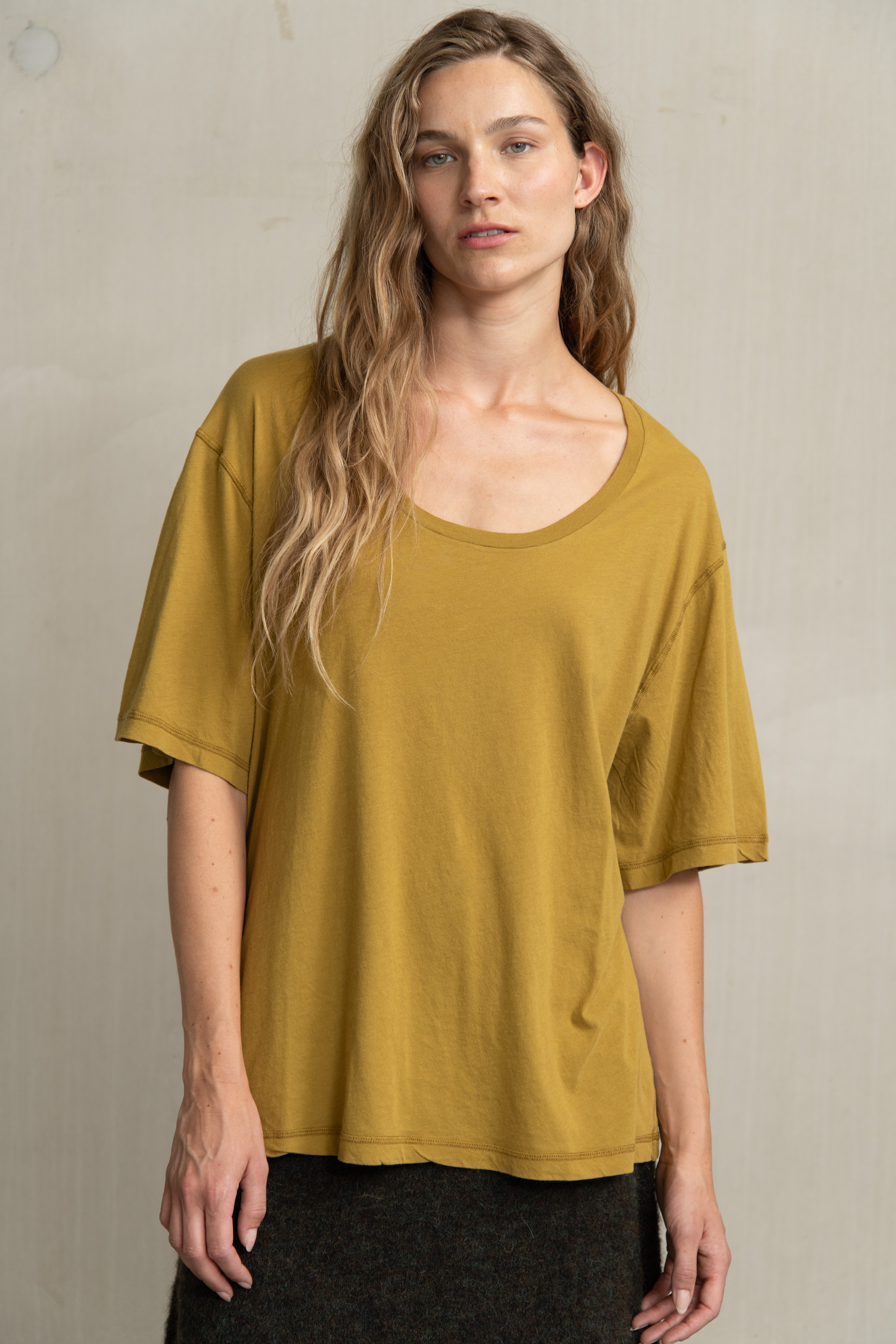 BEAU TEE MUSTARD