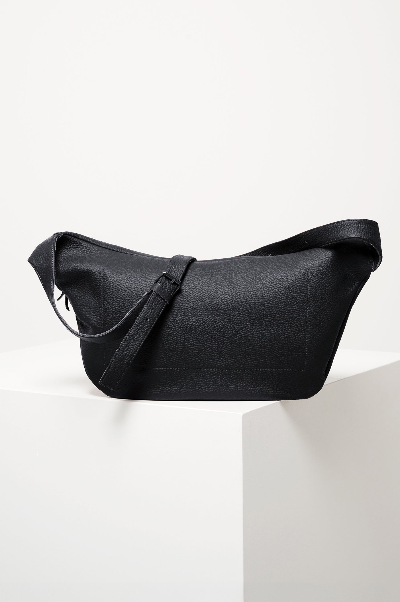 BRUNOO BAG BLACKISH