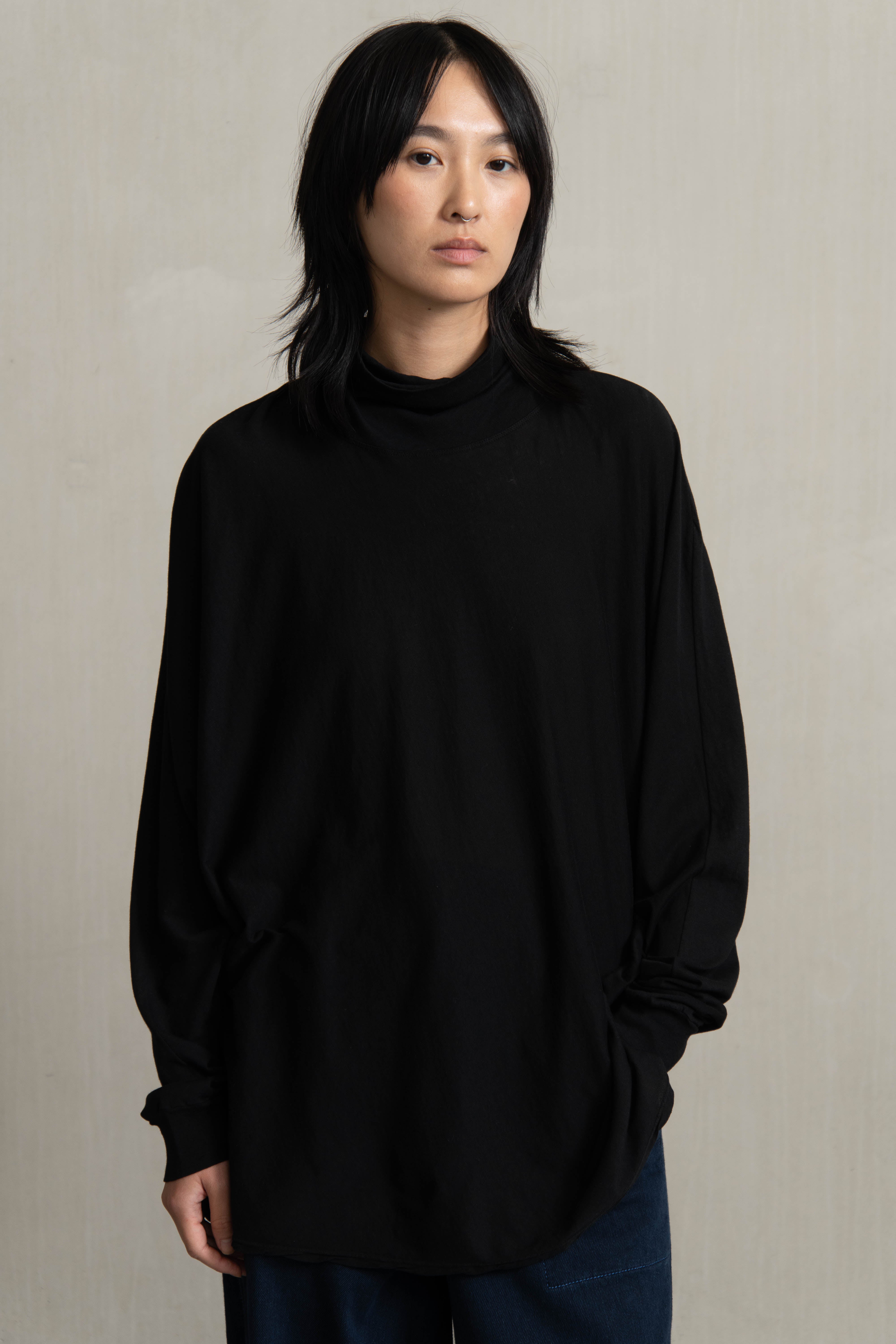BUDLE TEE BLACKISH