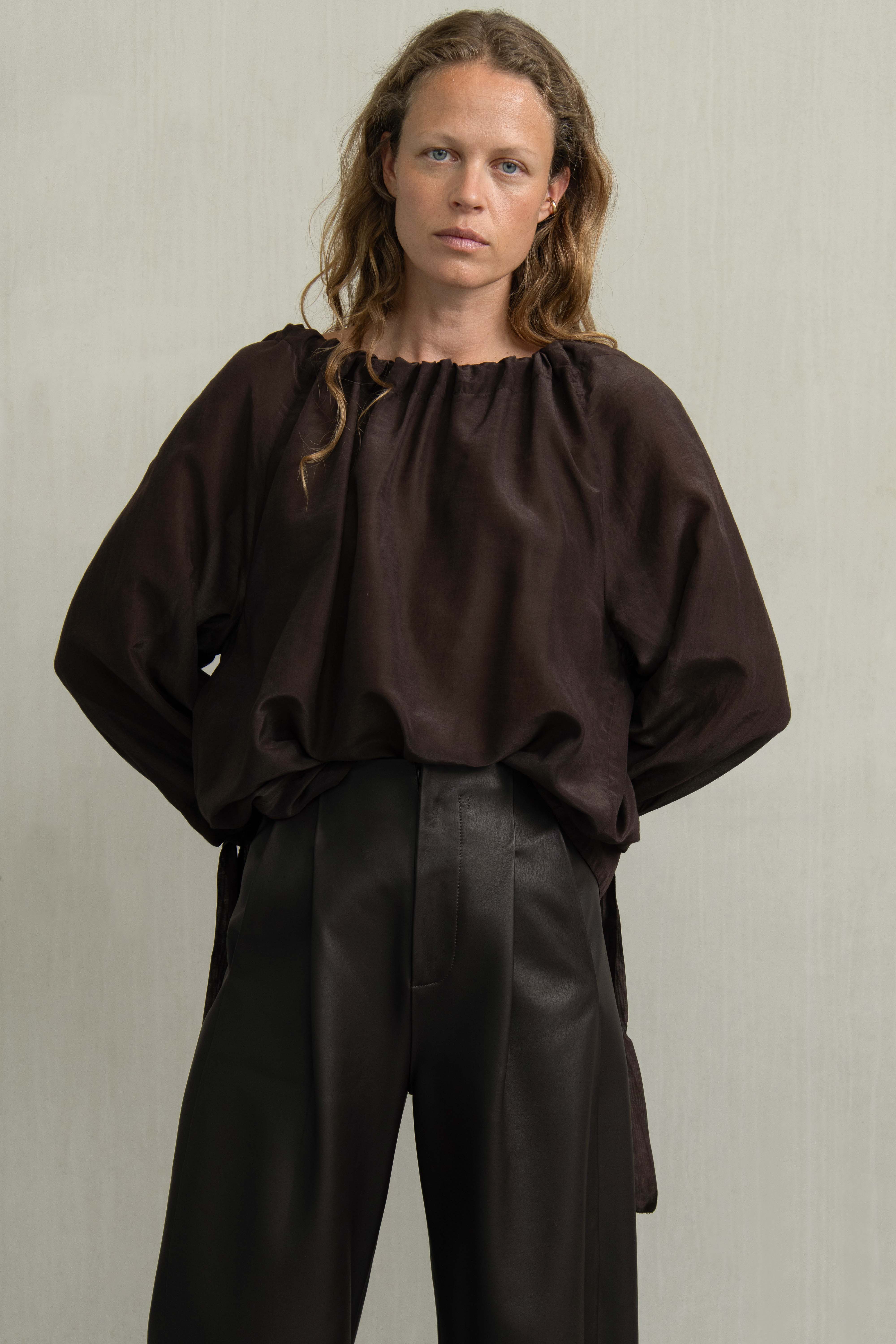 CHERRY TOP DARK BROWN - HUMANOID