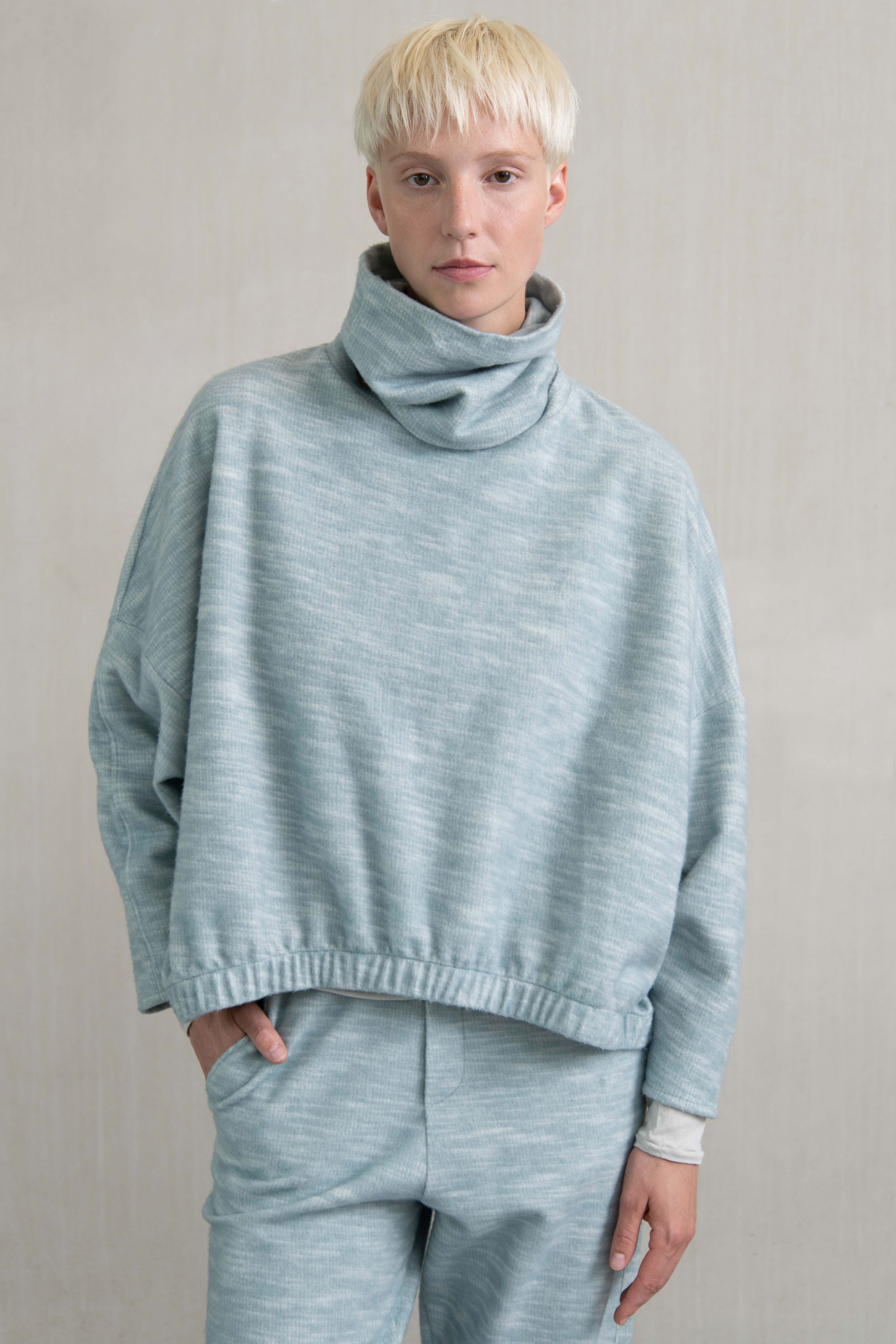 CLAMOUR TOP AQUA
