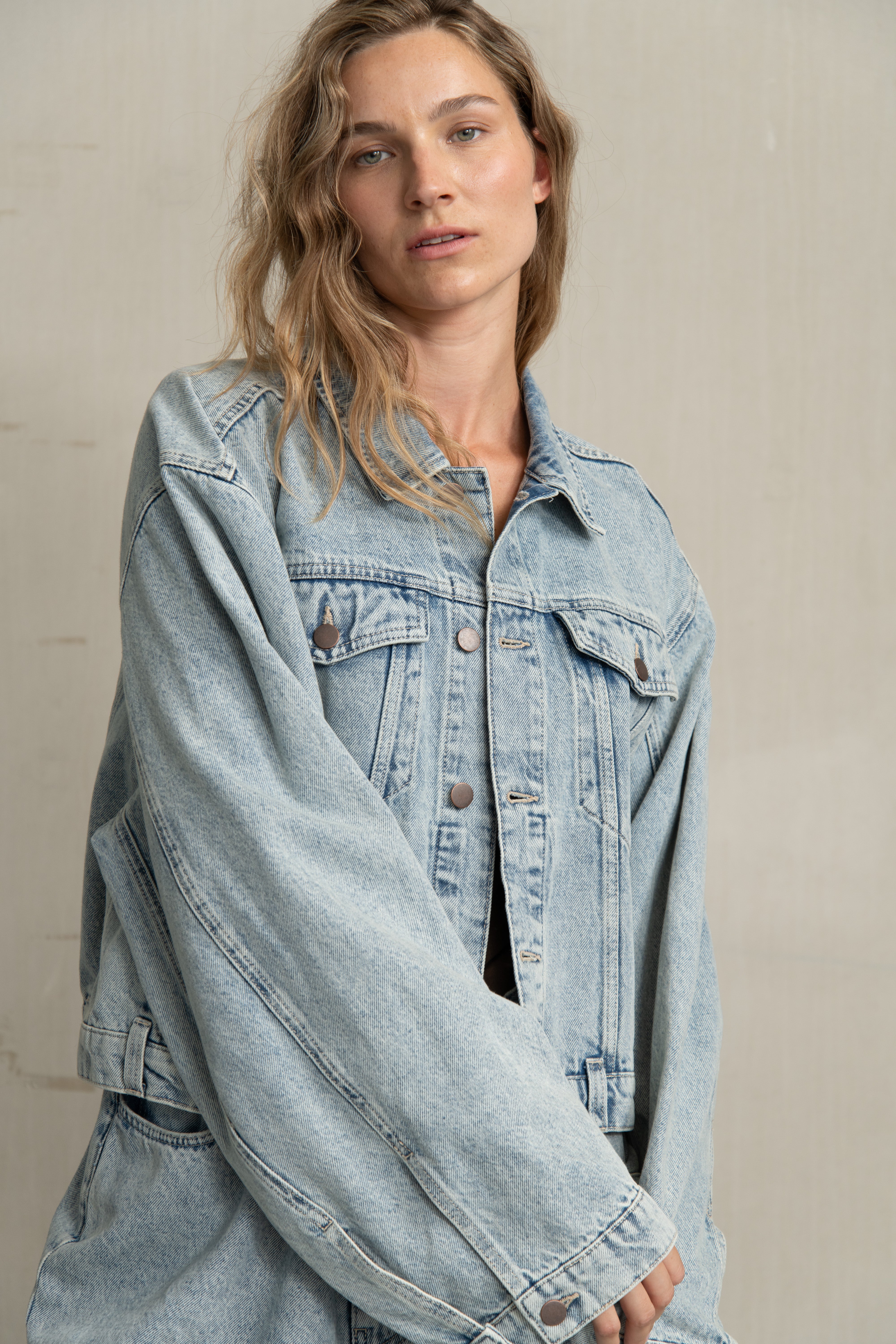 DARA JACKET BLEACHED DENIM