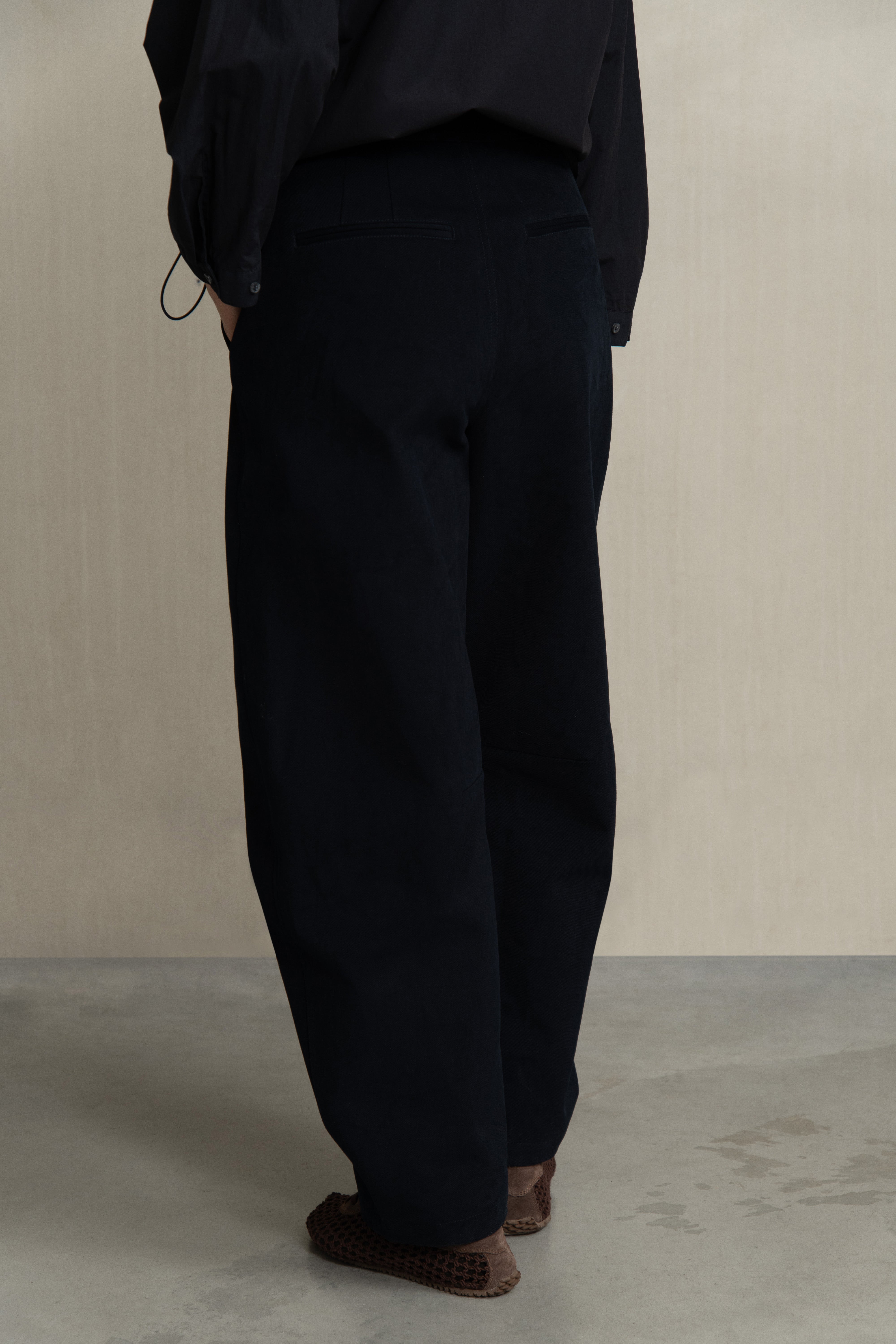 HYNN TROUSERS NAVY