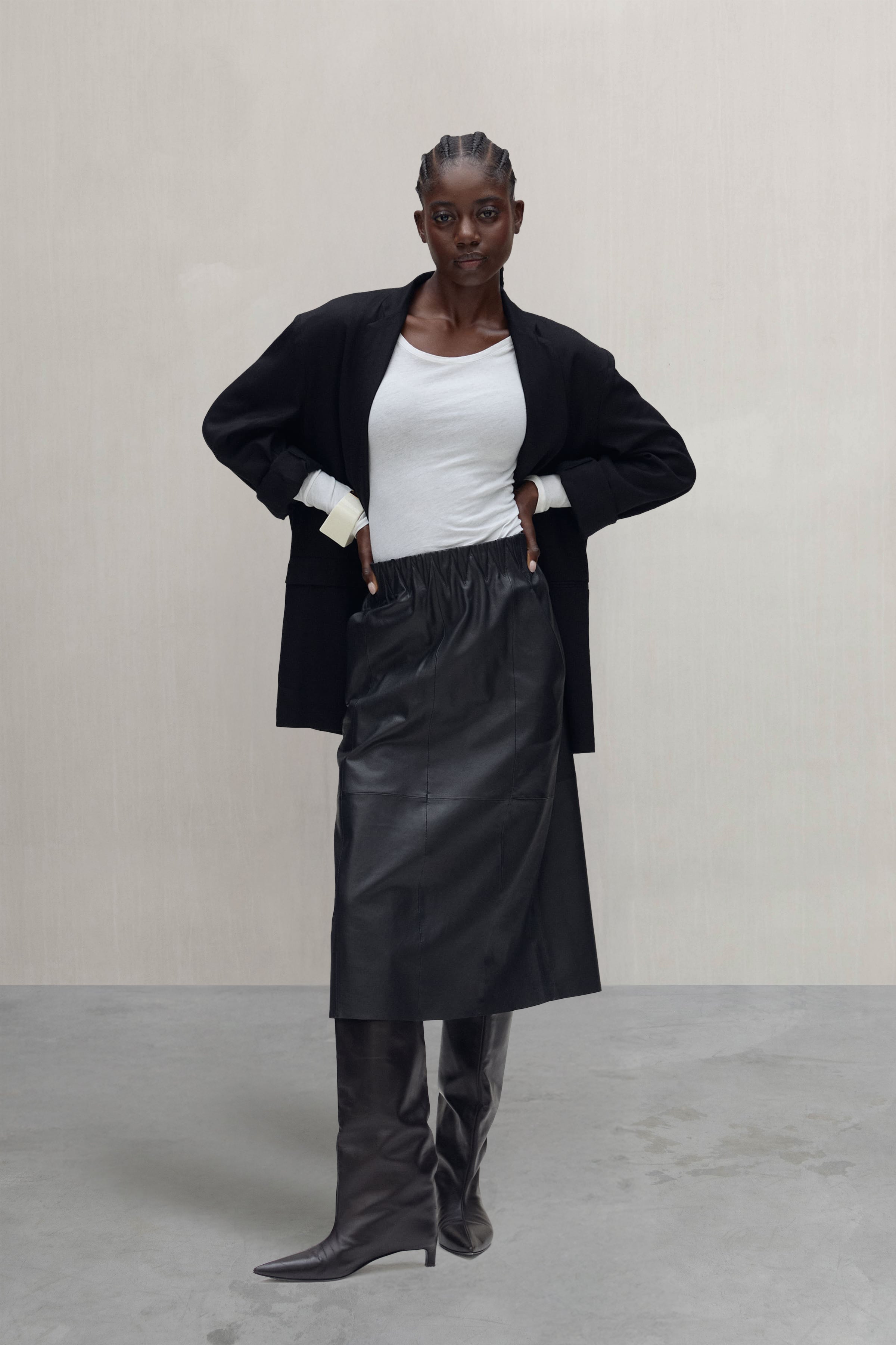 JUPE SAFIYAH BLACKISH