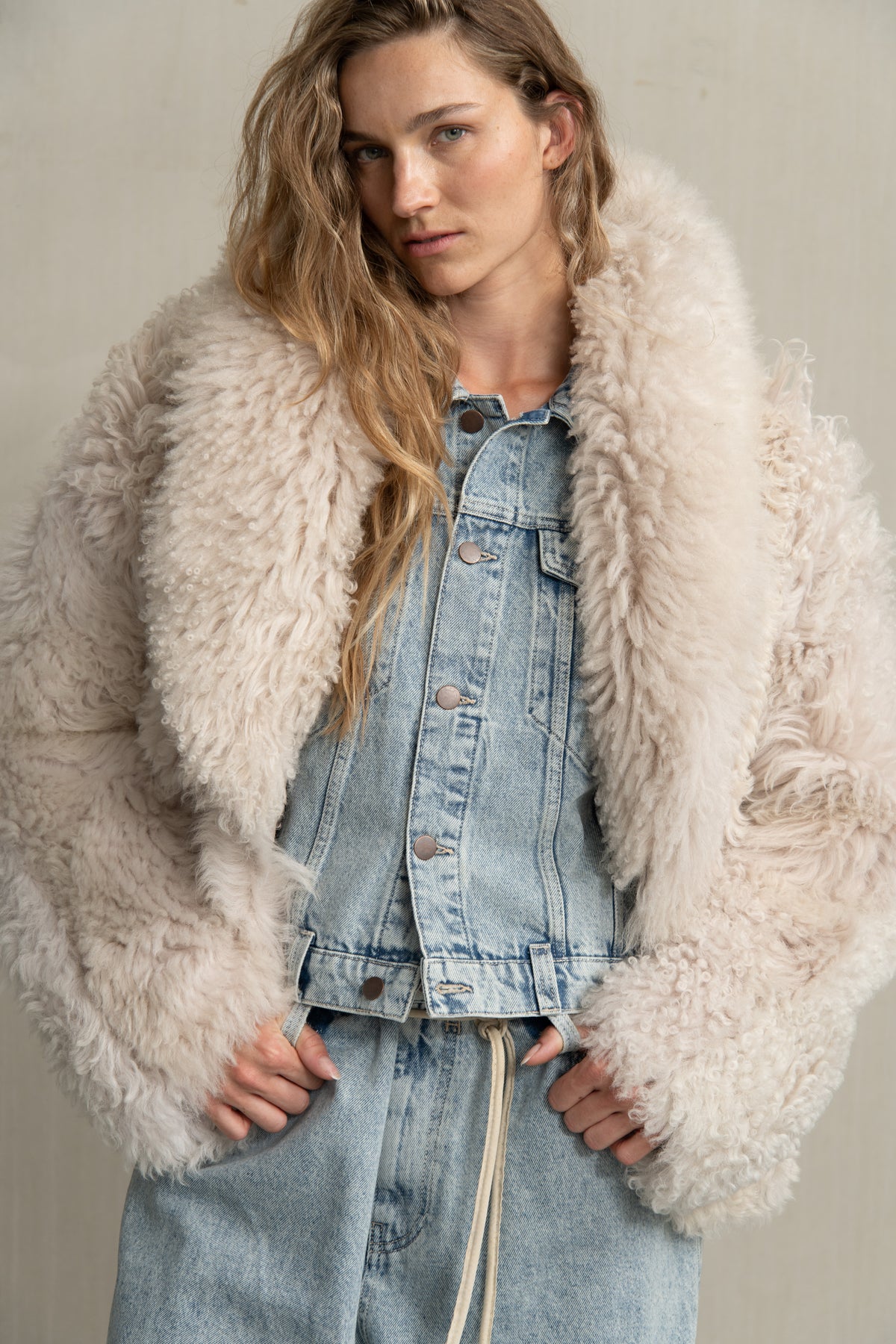 SAVA SHEARLING OFF WHITE