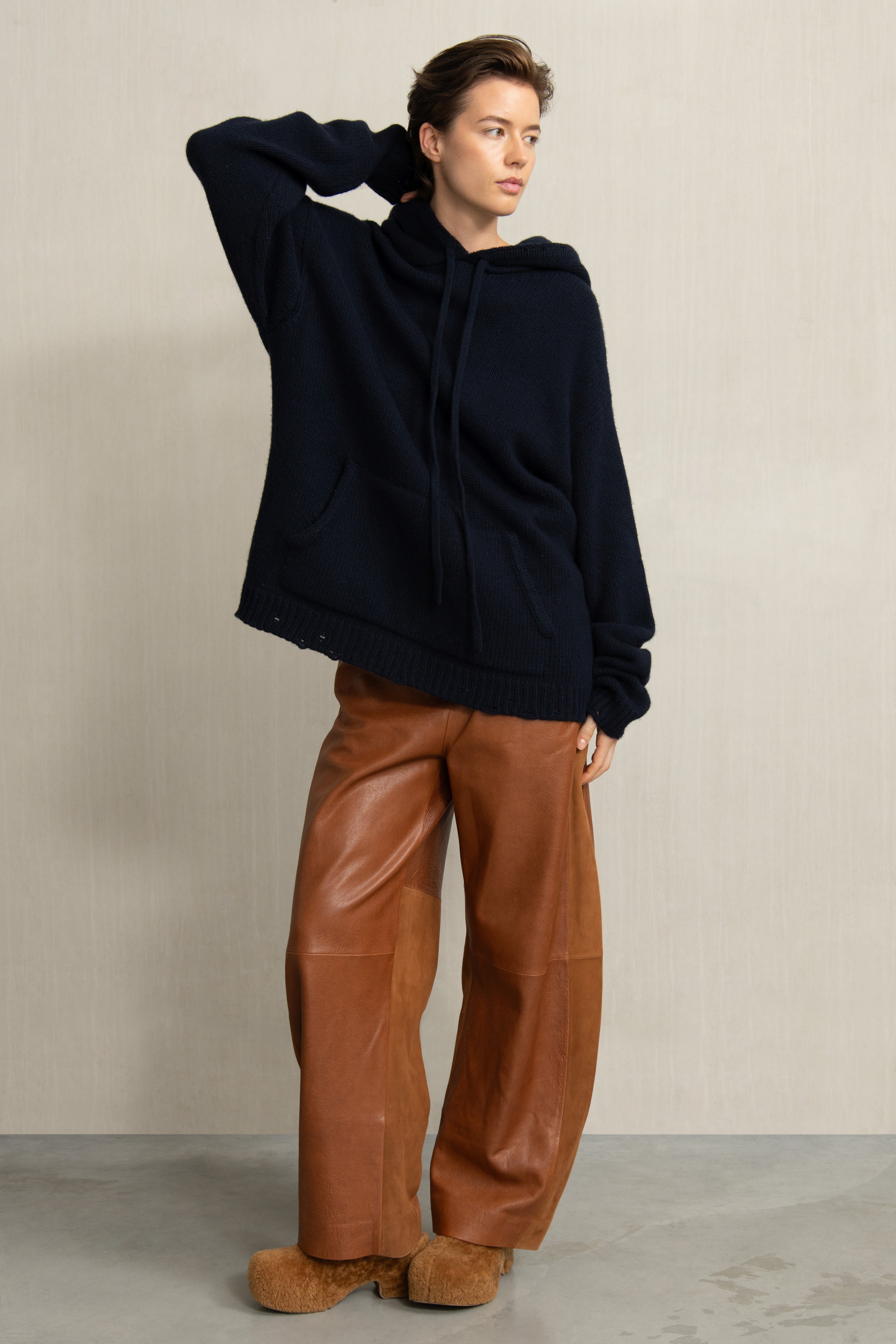 WILLY KNIT NAVY - HUMANOID
