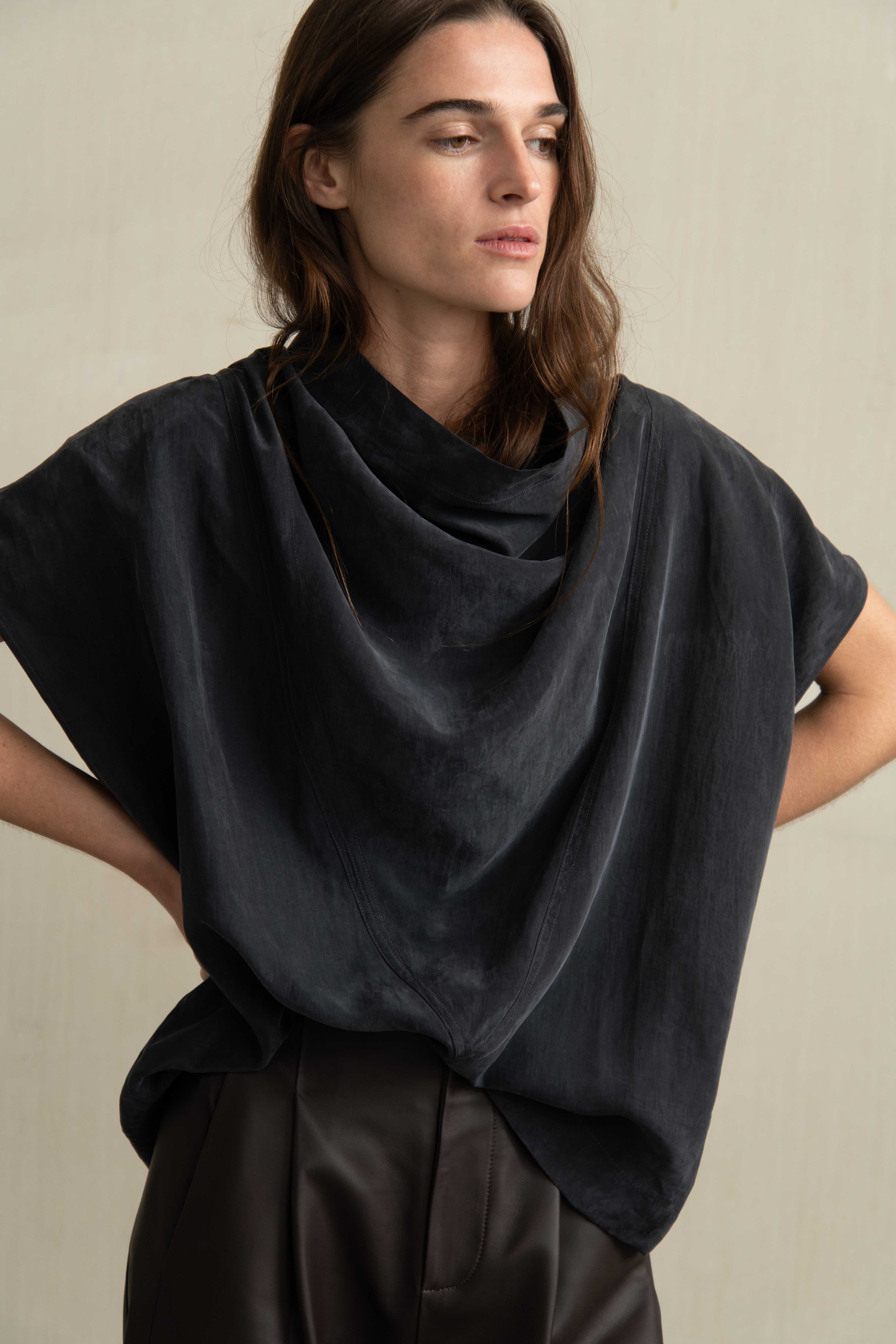 WINOLA TOP MIDNIGHT - HUMANOID