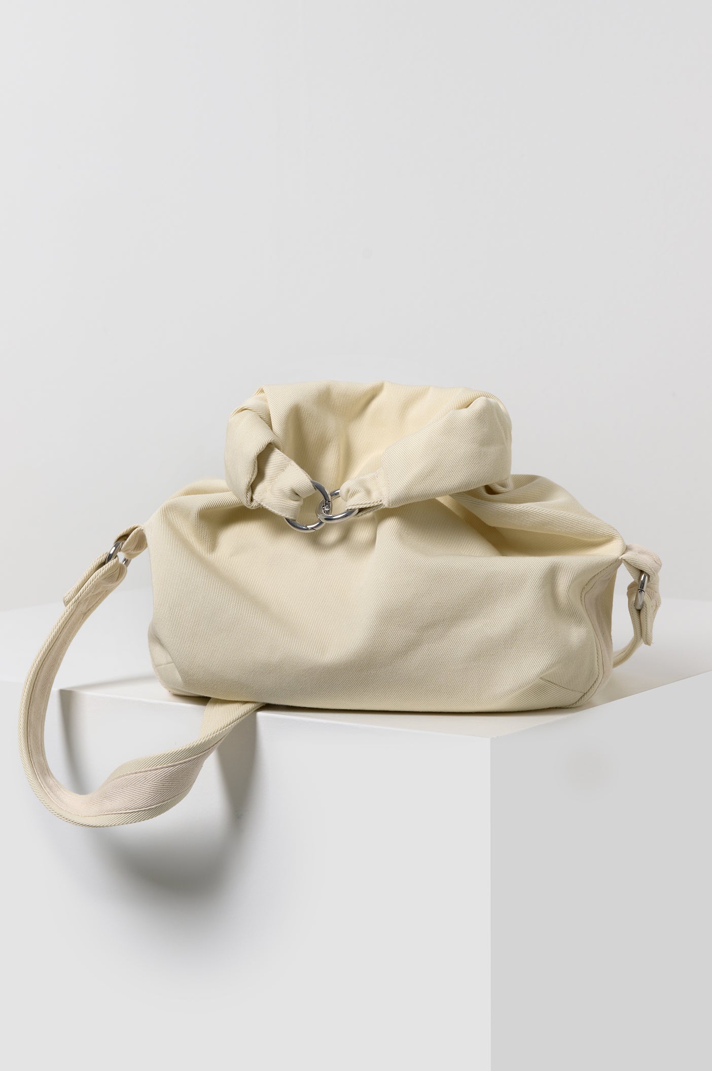 CARION BAG CREAM