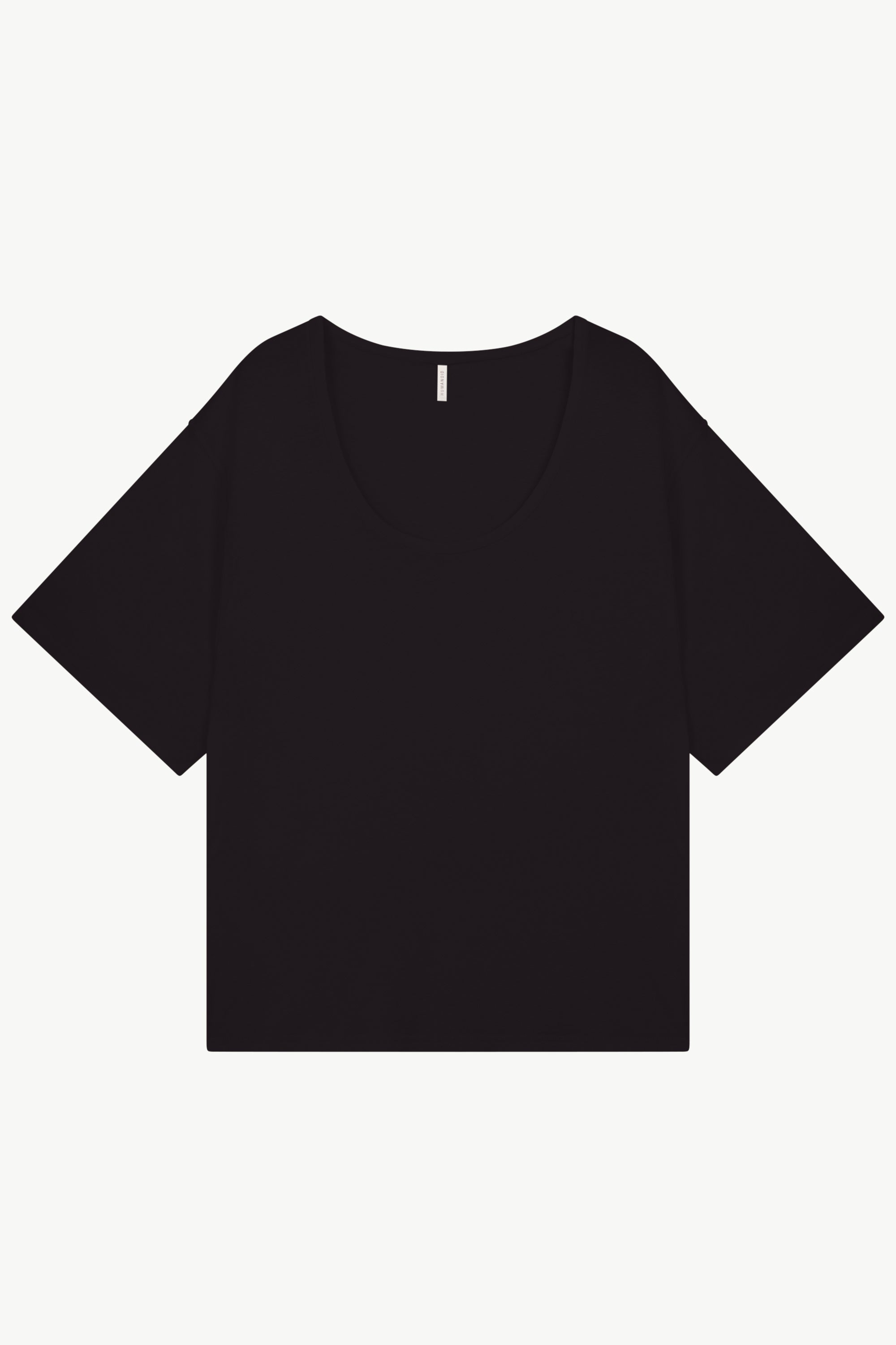 BEAU TEE BLACKISH