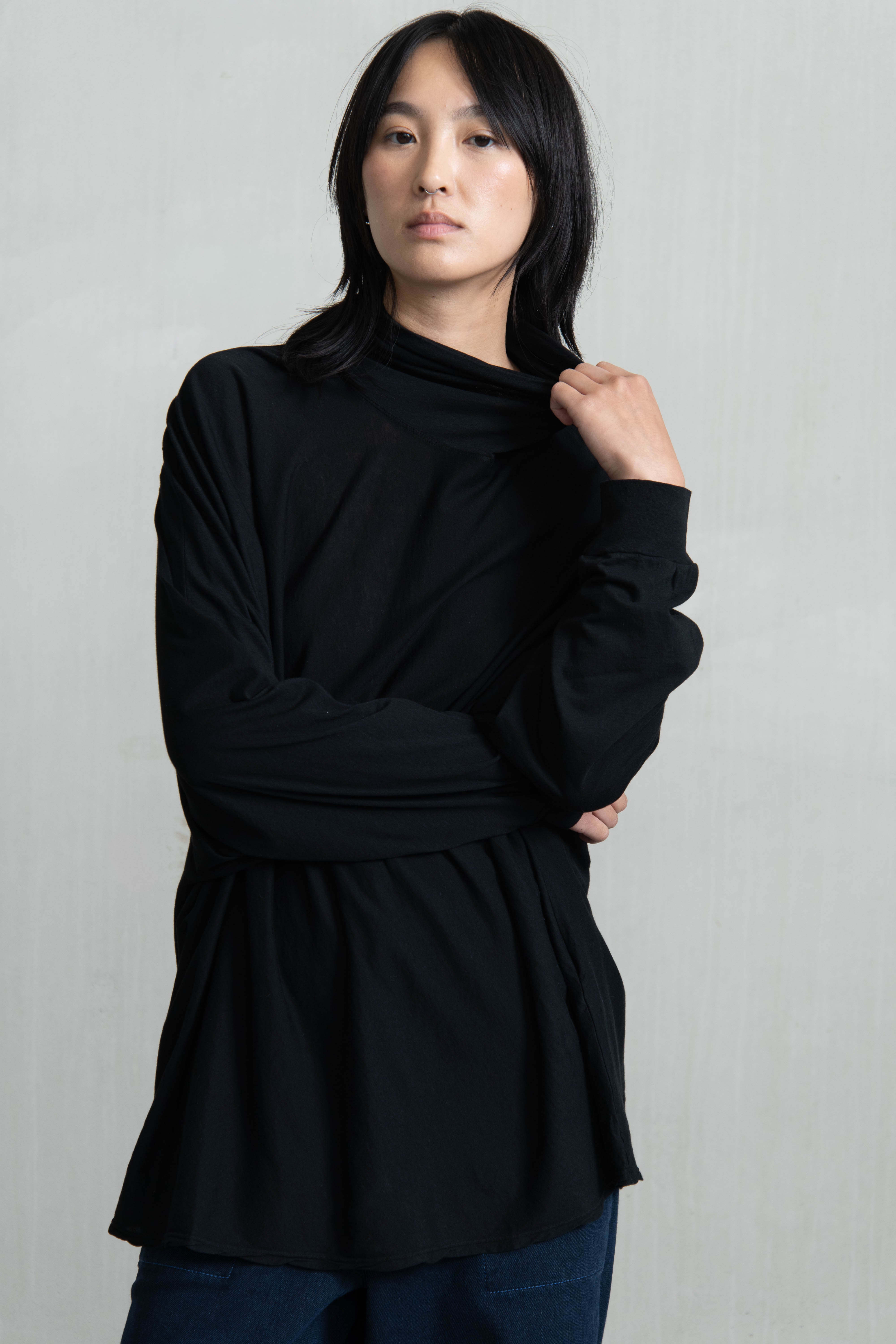 BUDLE TEE BLACKISH