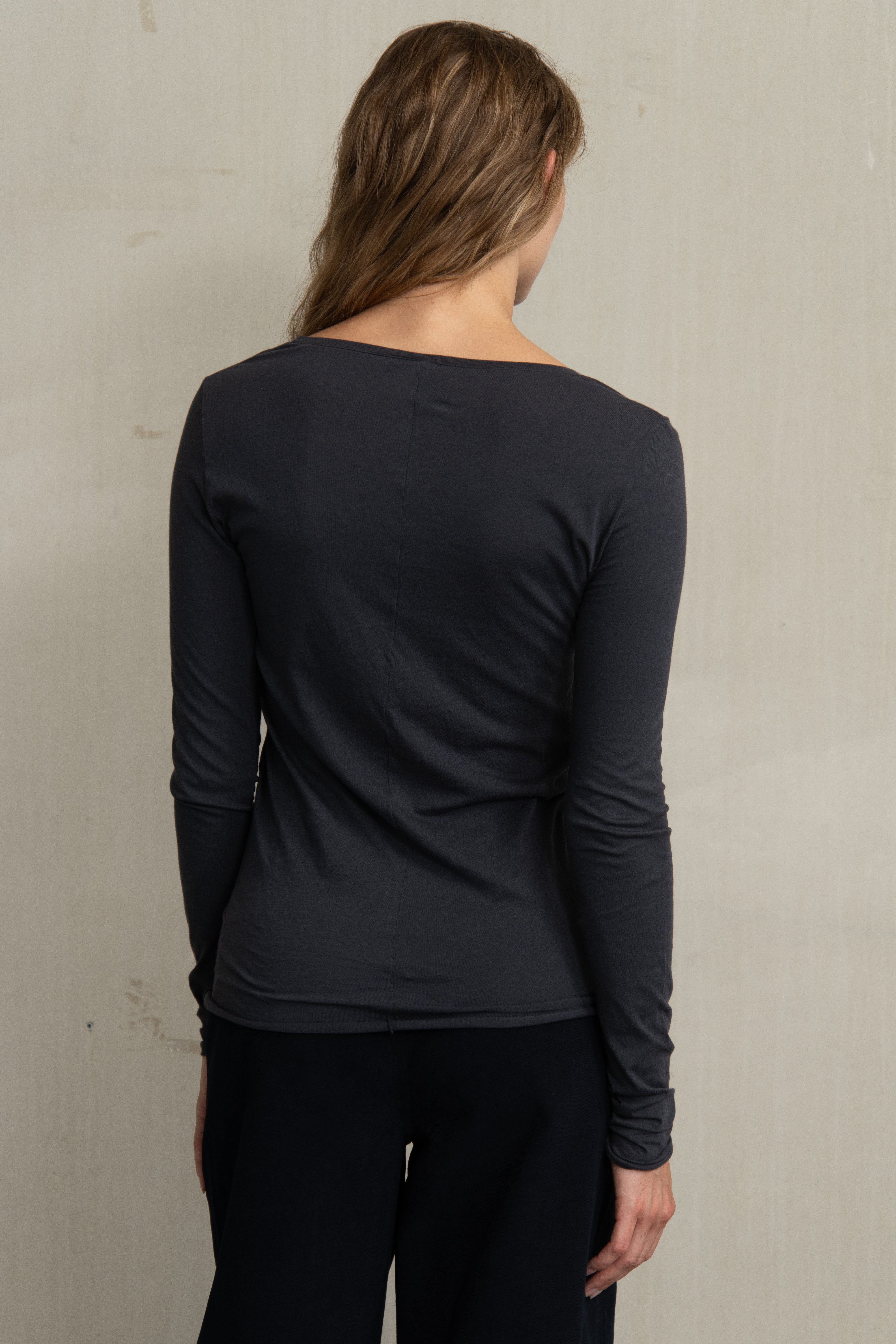 HANYA TEE GRAPHITE