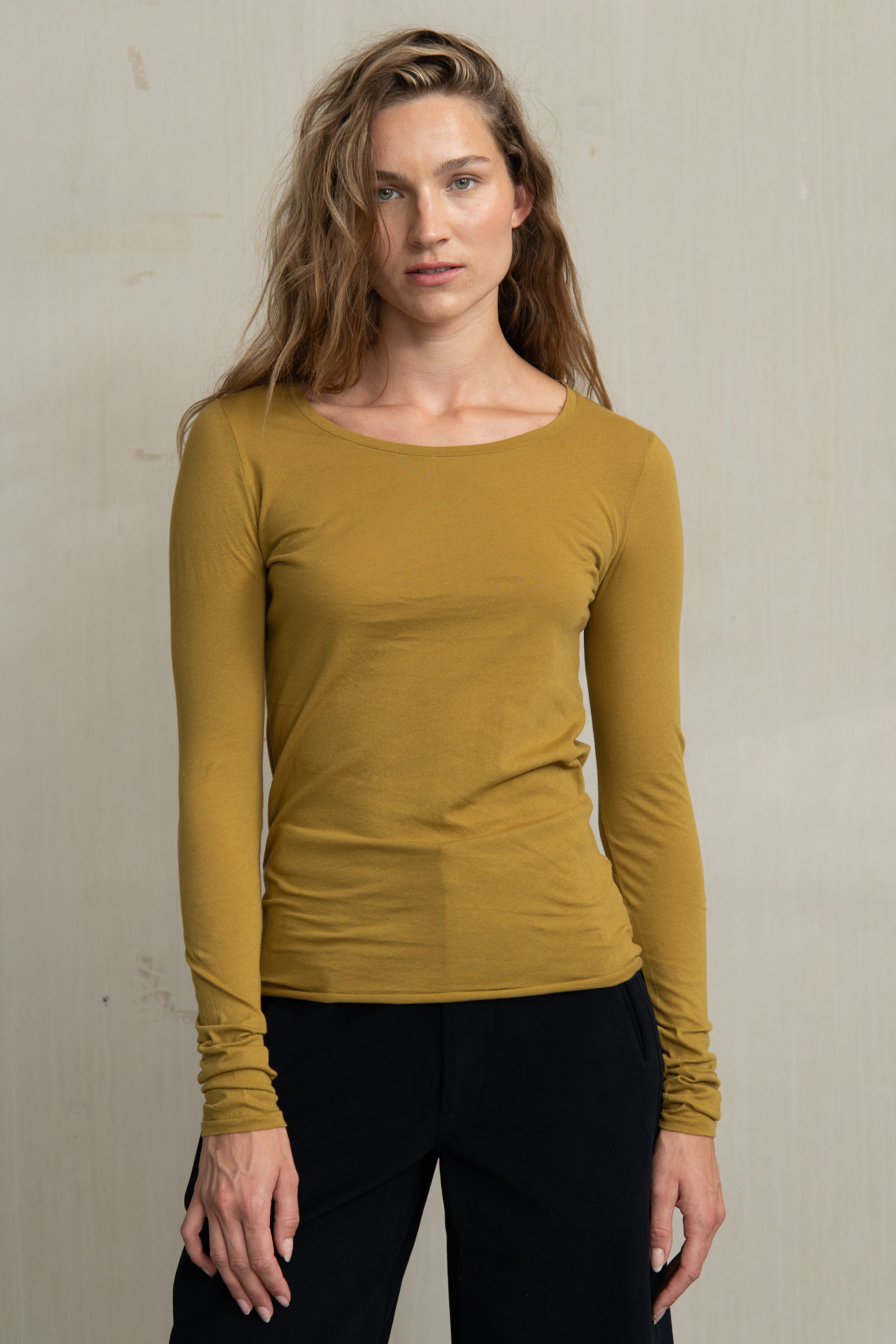 HANYA TEE MUSTARD