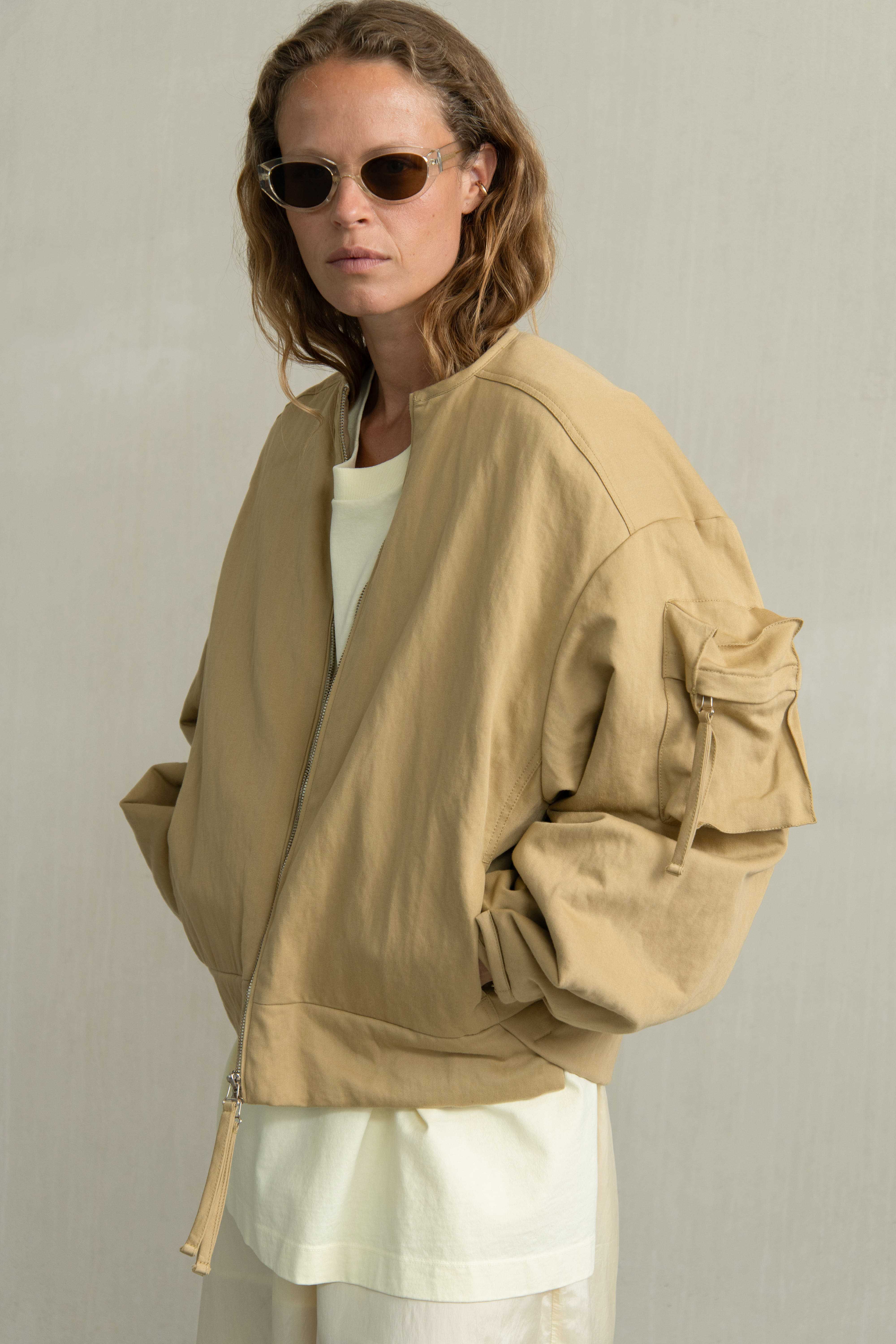 HELIA JACK CAMEL - HUMANOID