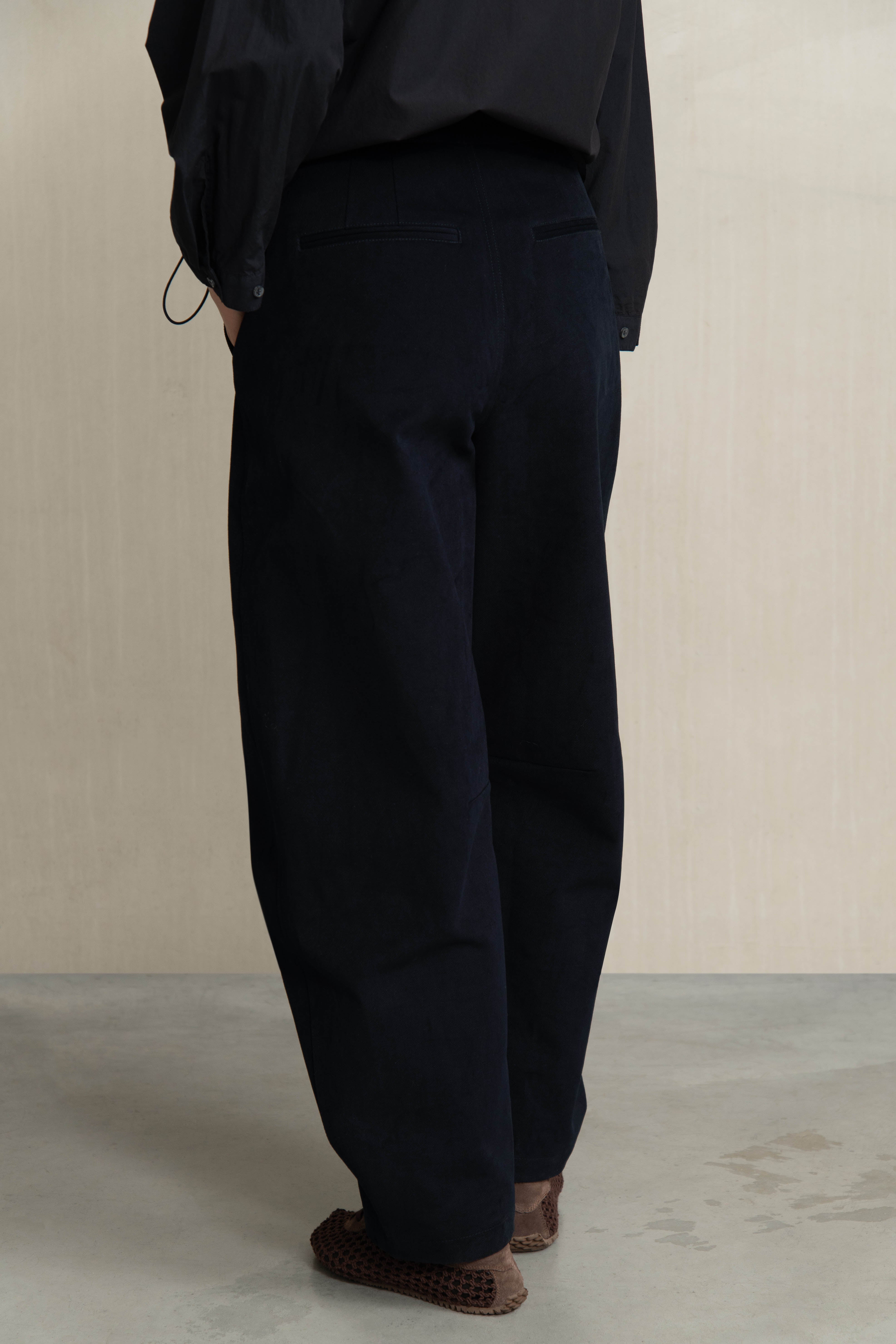HYNN TROUSERS NAVY