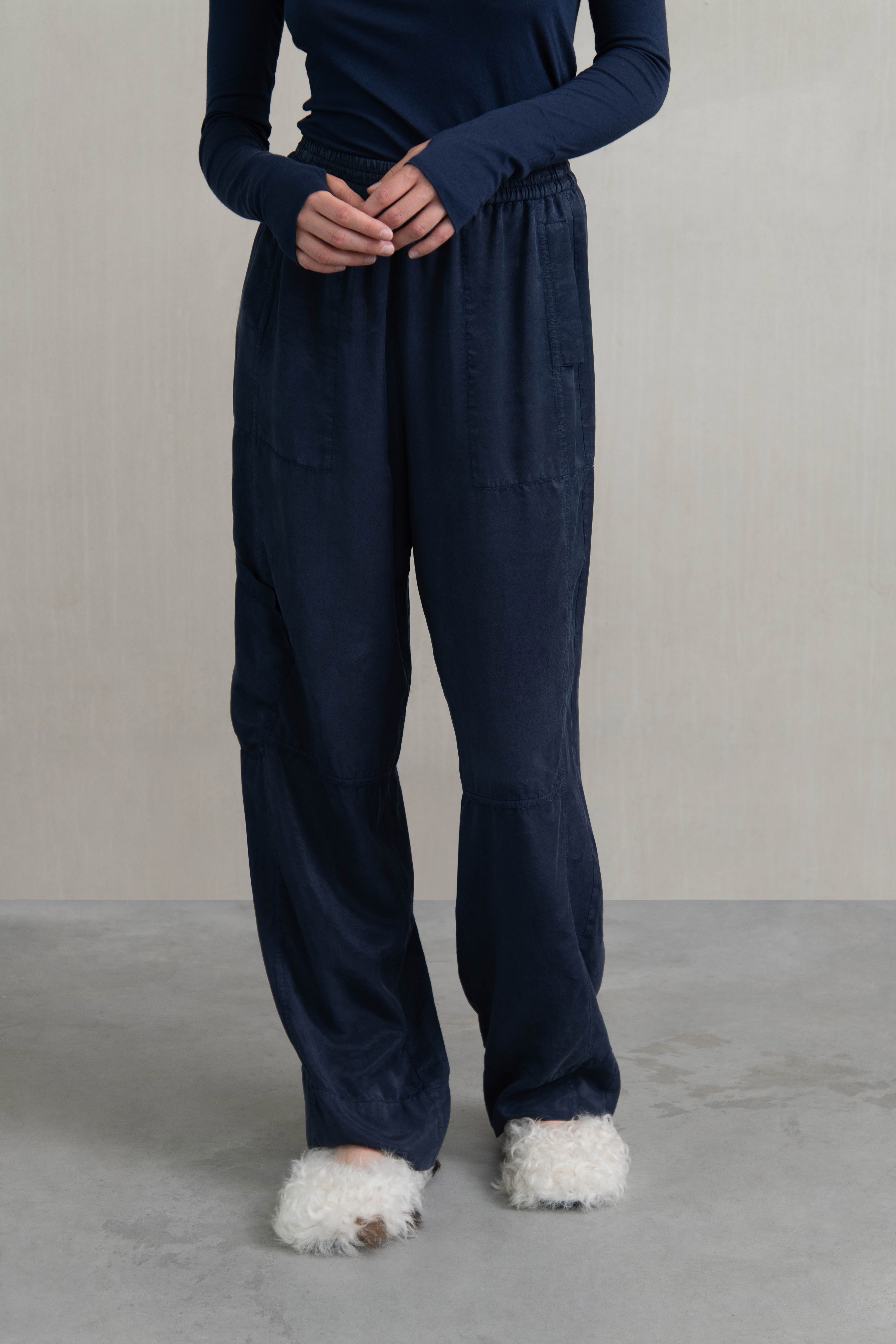 LOVELY BROEK LAPIS