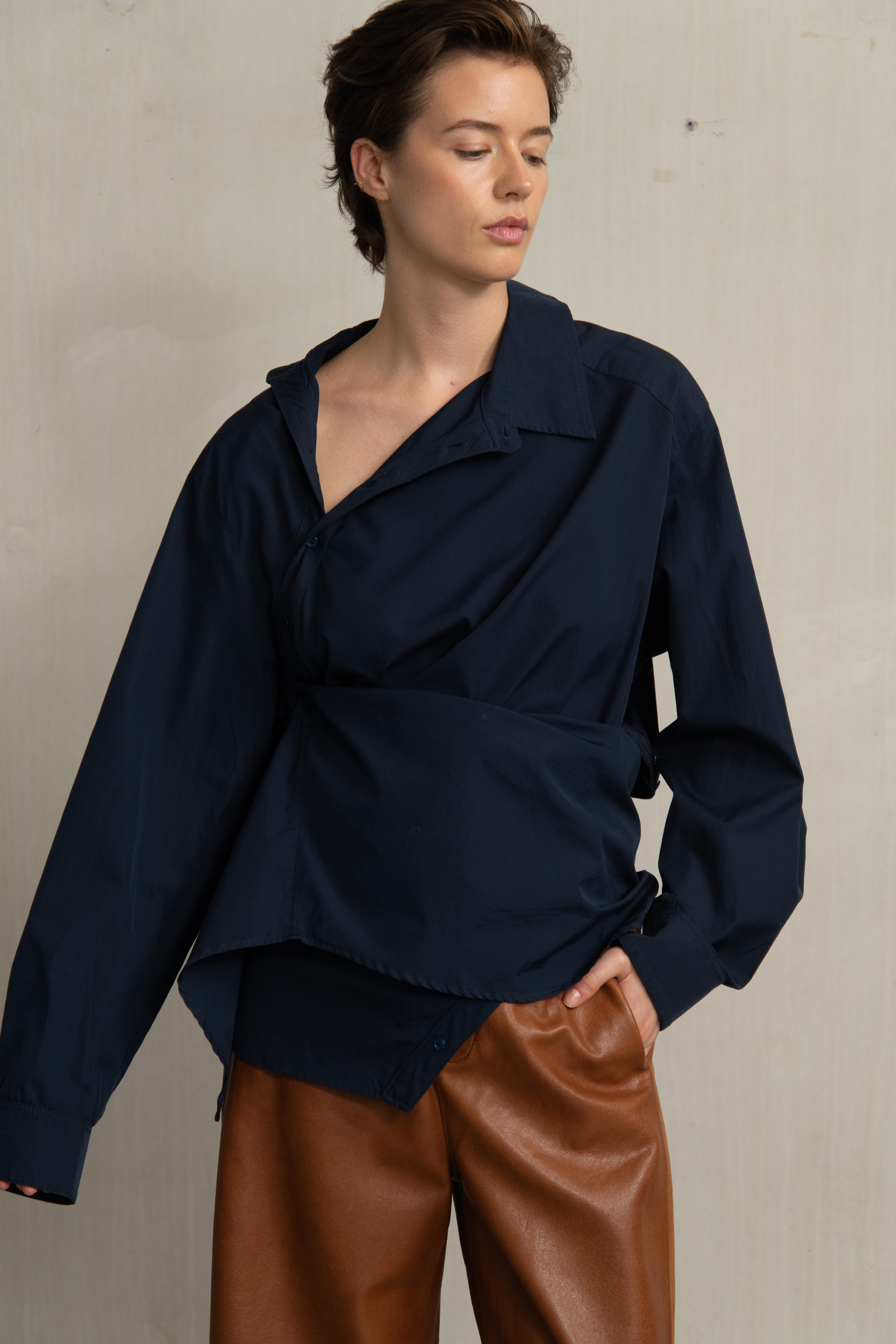 PAPI BLOUSE NAVY - HUMANOID